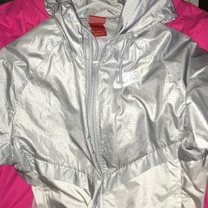 Nike windbreaker